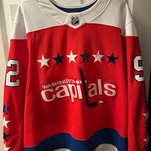 Washington Capitals Red Hockey Jersey